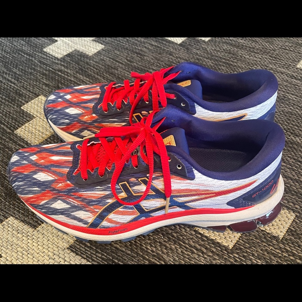 Women’s ASICS running shoes